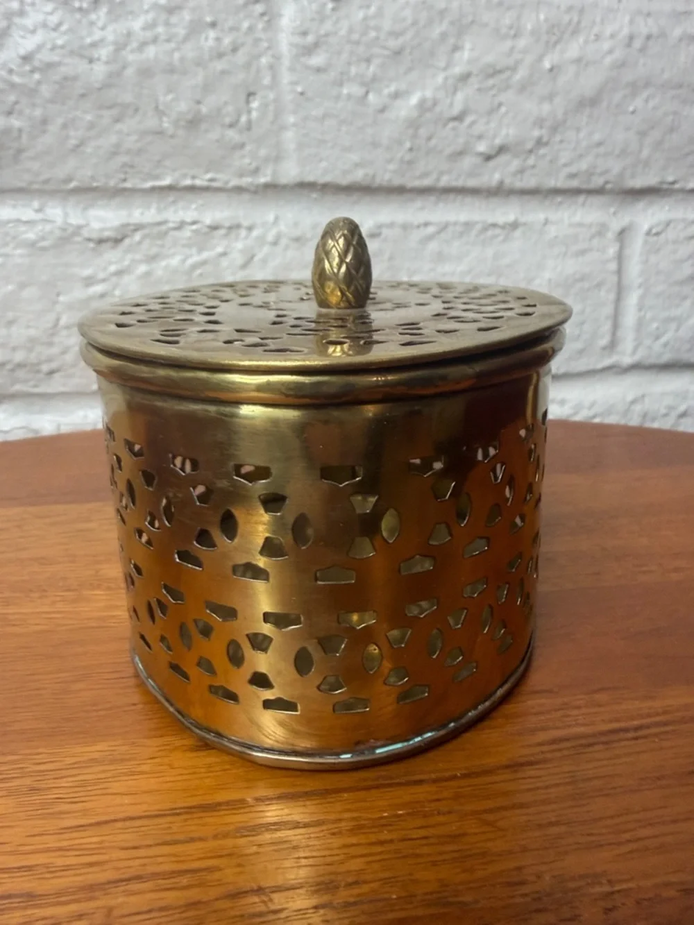 Vintage Brass Oval Trinket Or Cricket Box